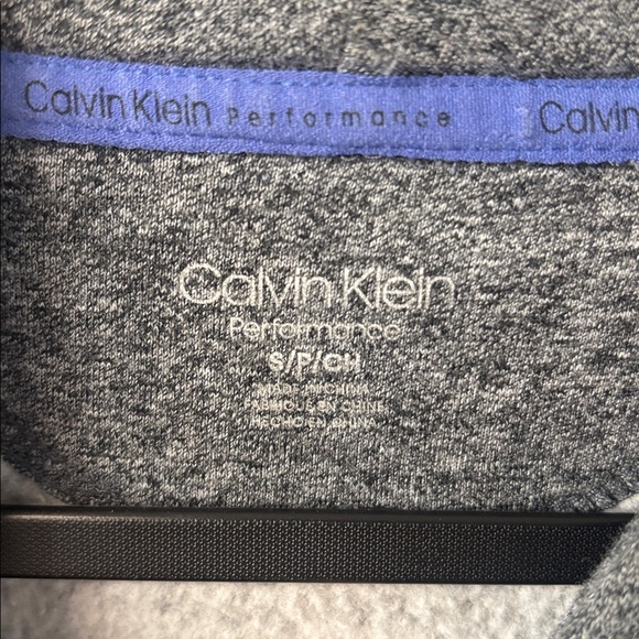 Calvin Klein Hoodie-EUC - Picture 4 of 4